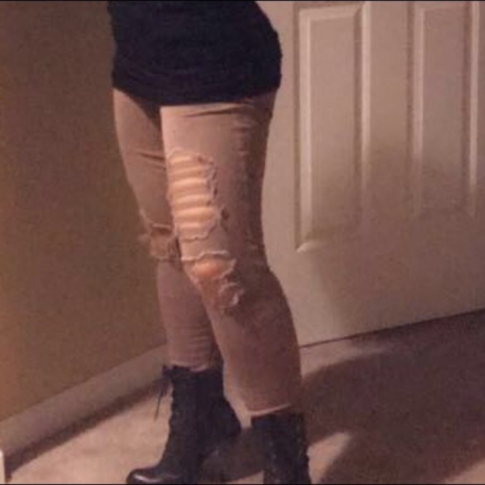 American Eagle Ripped Jeans